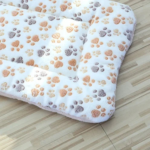 Portable Dog Sleeping Bed Mats Pet Blanket Plush Washable Cat Sofa Bed Mat Home Travel Comfortable Warm Soft Flannel relax Towel