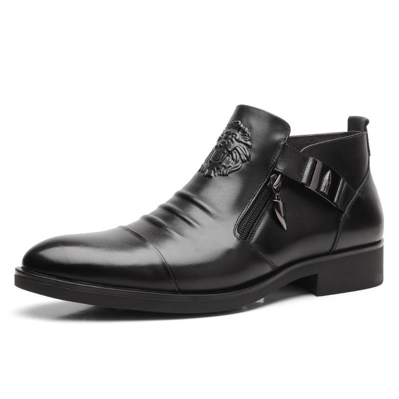 Short Horseshoe Heel Embossed Pull Boots