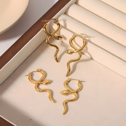 Serpentine Titanium Steel Ear Clip