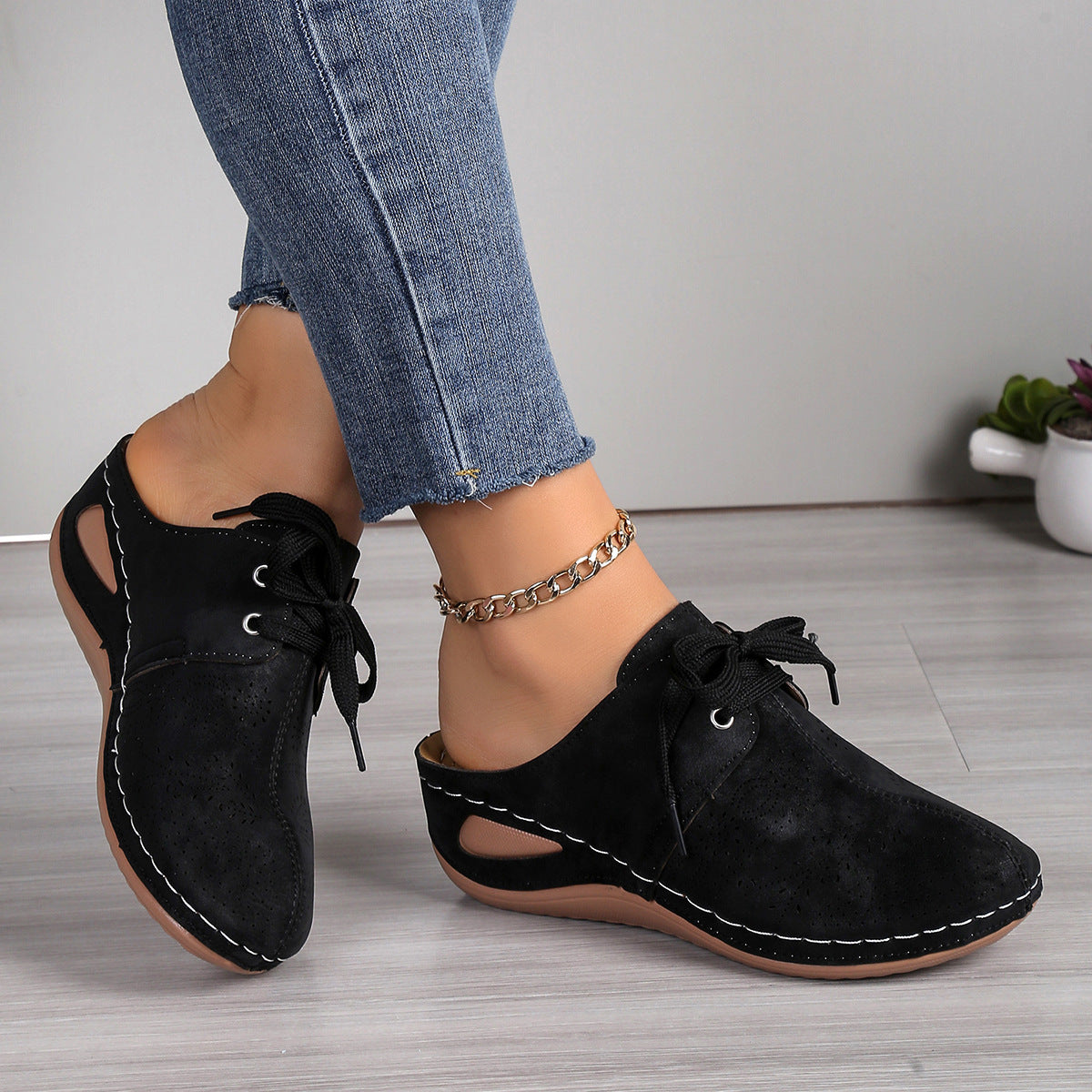 Women's Hollow Out Wedge Slippers