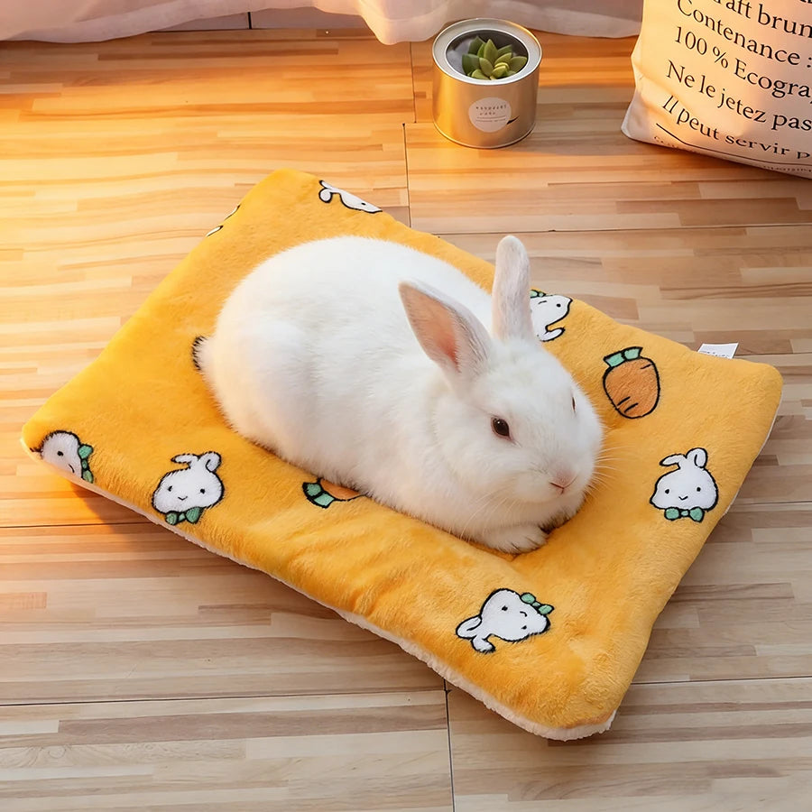 Warm Rabbit Bed Mat Chinchilla House Nest Hamster Accessories Winter Comfortable Small Animal Guinea Pig Cages Squirrel Hedgehog
