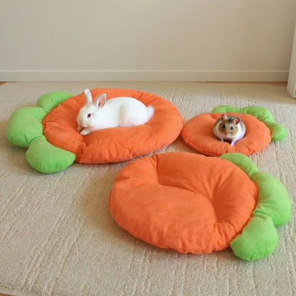 1PC Warm Carrot Shaped Rabbit Mat Soft Breathable Cute Sofa Mat for Pet Small Animal Hamster Rabbit Puppy Kitty Sleeping Bed Mat