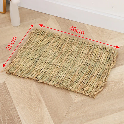 Straw Hand Woven Breathable Rabbit Grass Mat Four Season Hamster Guinea Pig Dutch Pig Foot Mat Rabbit Grass Nest Pet Supplies