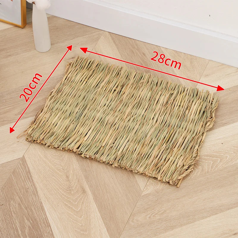 Straw Hand Woven Breathable Rabbit Grass Mat Four Season Hamster Guinea Pig Dutch Pig Foot Mat Rabbit Grass Nest Pet Supplies