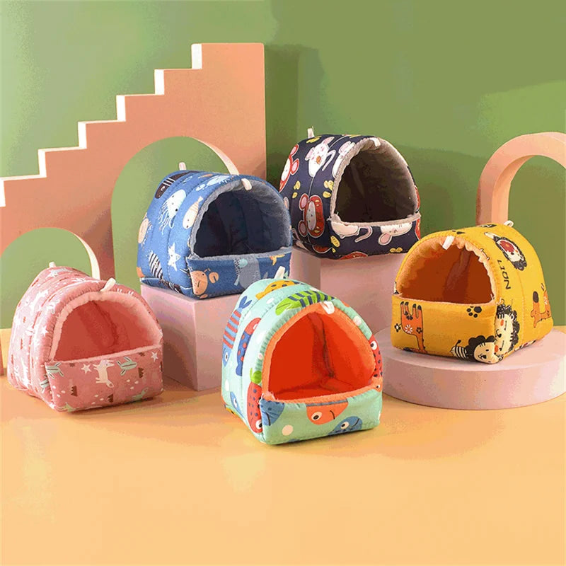 Cute Cartoon Rabbit Squirrel Mini Cage Guinea Pig Nest Small Animal Mice Rat Pet Sleeping Bed Hamster House Winter Warm Soft Mat
