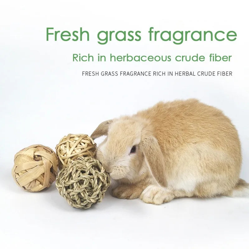 5PCS Rabbit Grass Ball Chew Toys Bunny Teething Treats Toys for Small Animals Hamster Guinea Pig Gerbil
