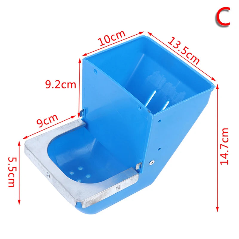 1PC Rabbit Feed Box Hopper Rabbit Cage Rabbit Animal Anti Pickling Feed Trough Rabbits Feeders Food Box Farm Garden Convenient