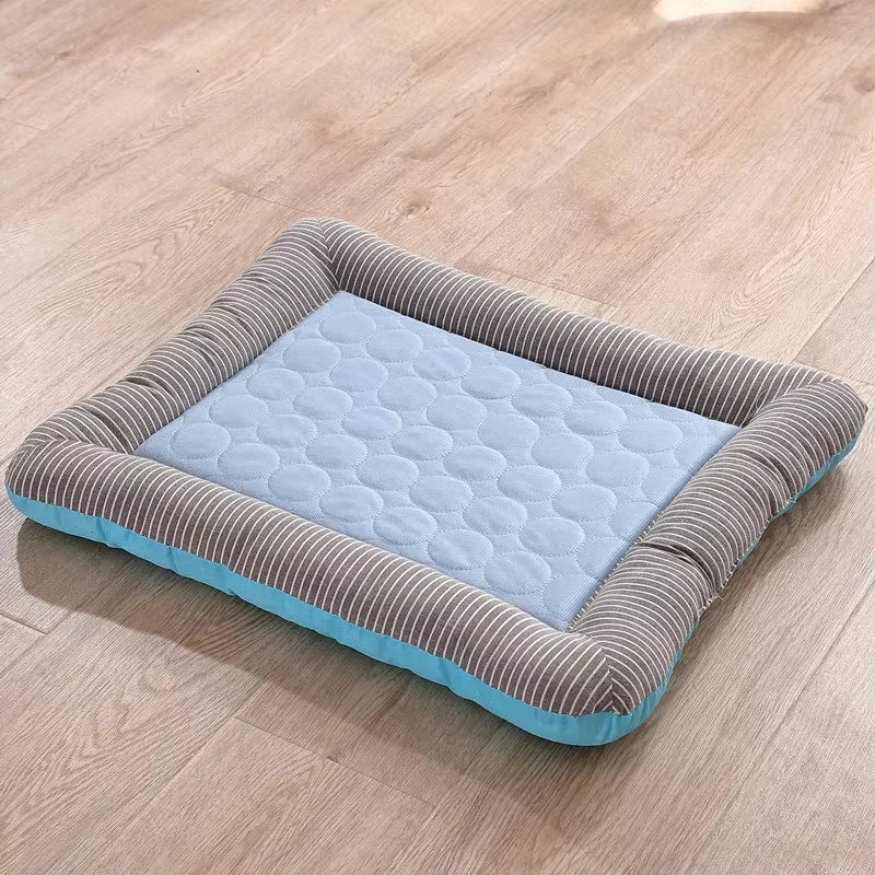 Cooling Pet Bed For Dogs Cats Ice Silk Material Cool Mat Soft Pet Blanket for Summer Sleeping Breathable Cat Sofa Supplies
