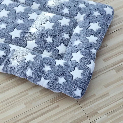 Portable Dog Sleeping Bed Mats Pet Blanket Plush Washable Cat Sofa Bed Mat Home Travel Comfortable Warm Soft Flannel relax Towel