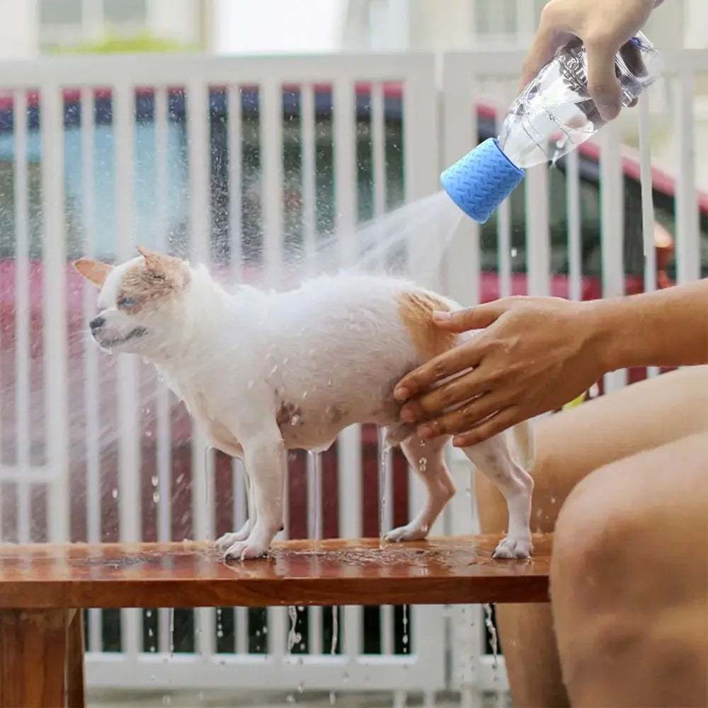 Pet Shower Silicone Portable Pet Shower Head Outdoor Cat and Dog Shower Cleaning Supplies Portable Universal Water Bottle